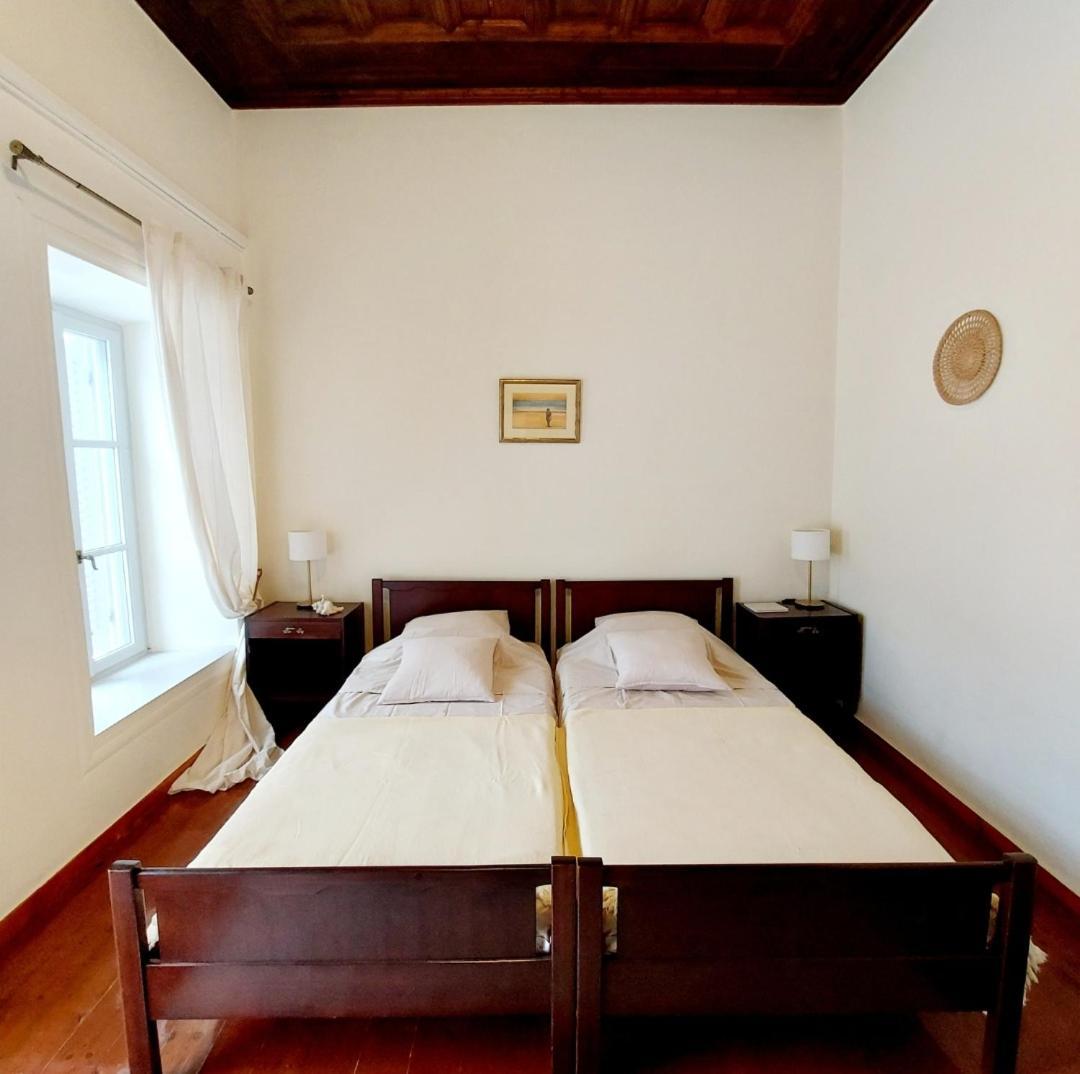 Christina'S Stone House Apartment Hidra Exterior foto
